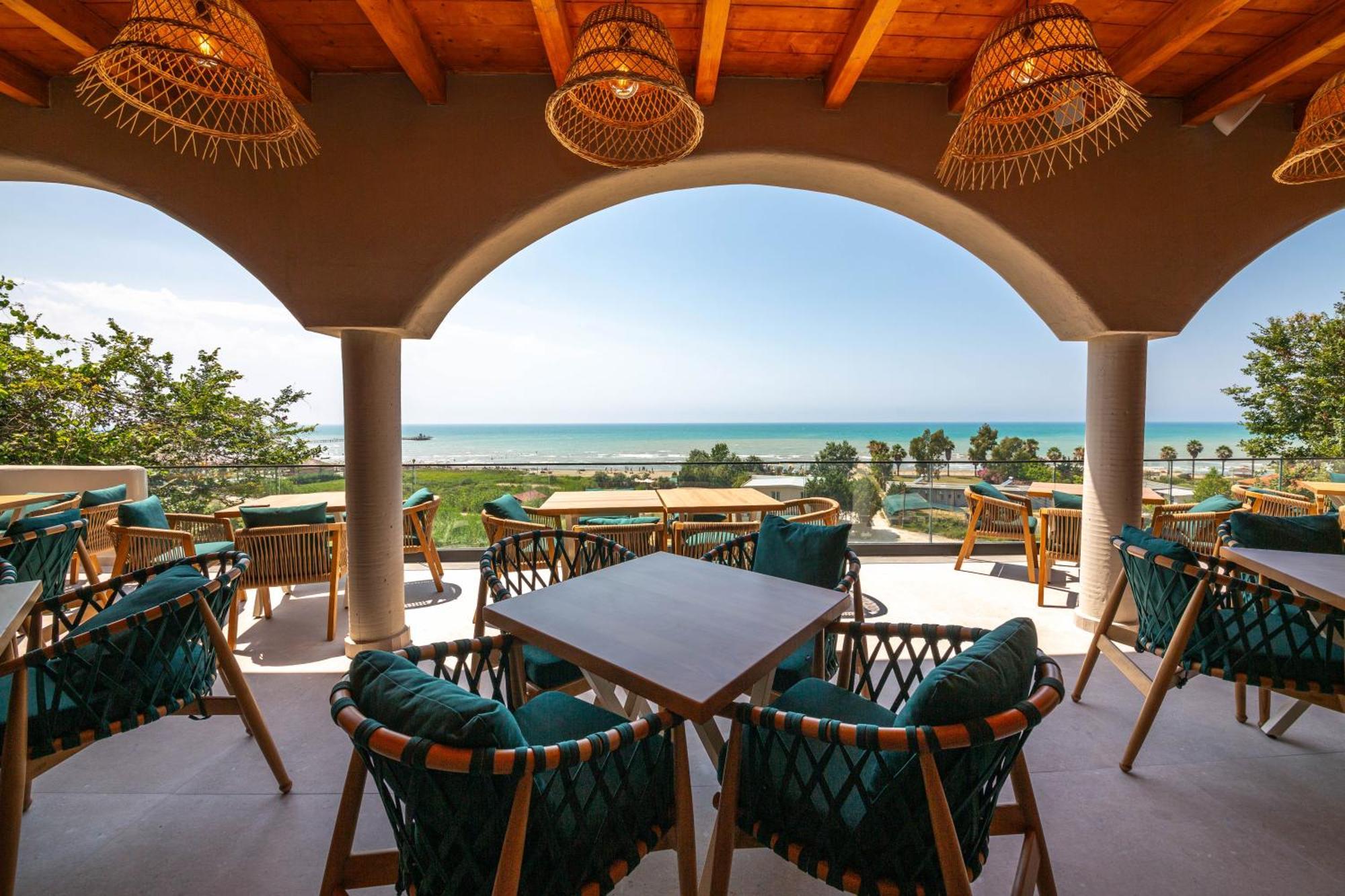 Emara Boutique Hotel Кавая Екстериор снимка