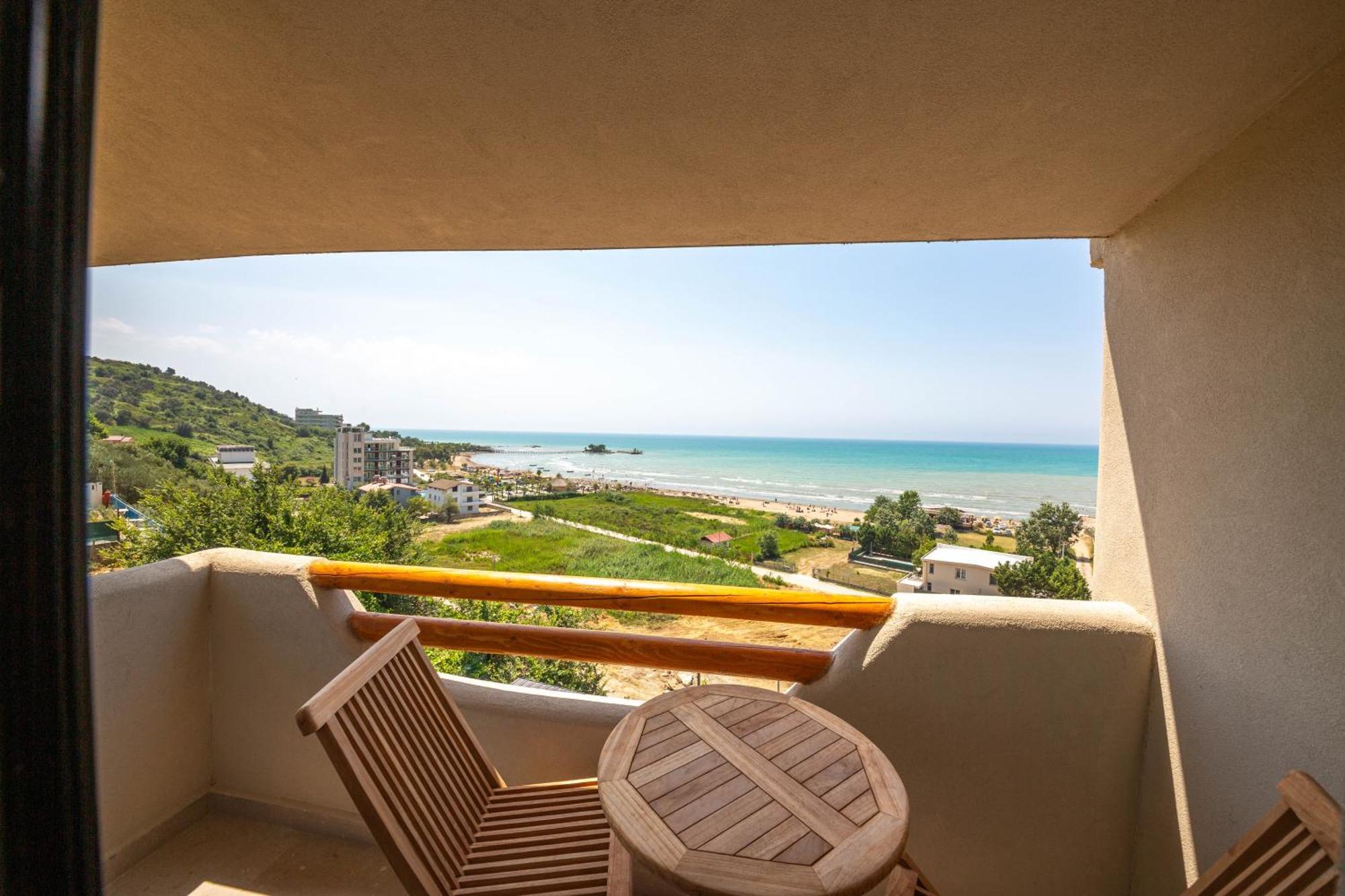 Emara Boutique Hotel Кавая Екстериор снимка